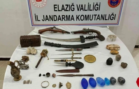 Elazığ'da Jandarmadan Tarihi Eser Operasyonu, 102 Obje Ele Geçirildi