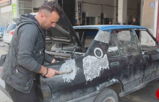 Helal Sana Usta, Depremzedelerin Araçlarını Ücretsiz Tamir Ediyor