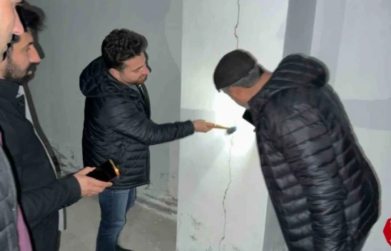 Karakoçan'da ağır hasarlı bina sayısı 40'a yükseldi