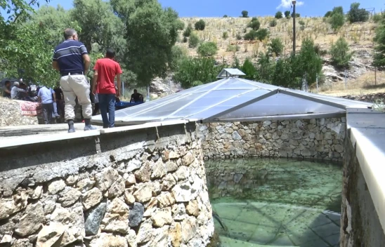 Keban'ın Ulupınar Köyünde Başpınar Kaynak Suyunun Kurumaması İçin Kurban Kestiler