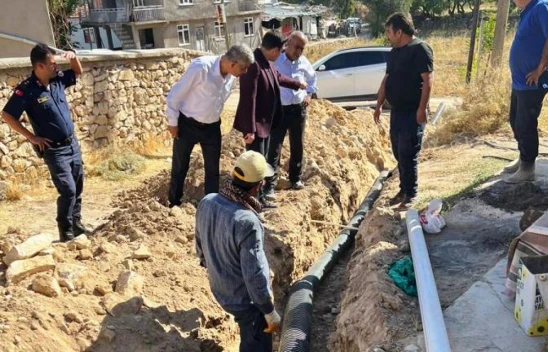 Keban Kaymakamı Atalık Gökbelen Köyünde Yürütülen Alt Yapı Çalışmalarını İnceledi