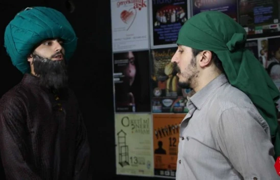 Küçük bir çay ocağında kurulan tiyatro atölyesi marka haline geldi