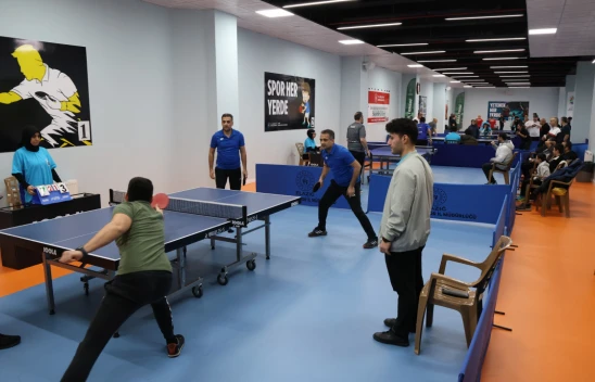 Kurumlar Arası Masa Tenisi Turnuvası Elazığ'da Başladı