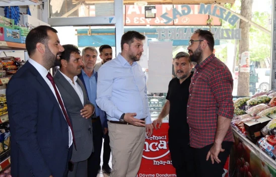 Mahmut Rıdvan Nazırlı, Gençlerin 7'li Masanın Vaatlerine Karnı Tok