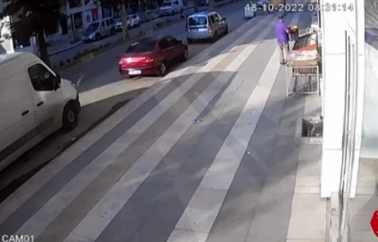 Elazığ Bir Bu Hırsızlığı Görmemişti, Ekmek Kasası Hırsızlığı Kameralara Yansıdı