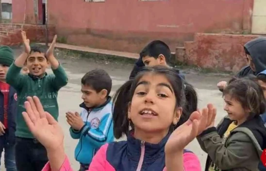 Teşekkürler Kübra Öğretmen, İlk Kez Öğrencileri Hamburger Yedi