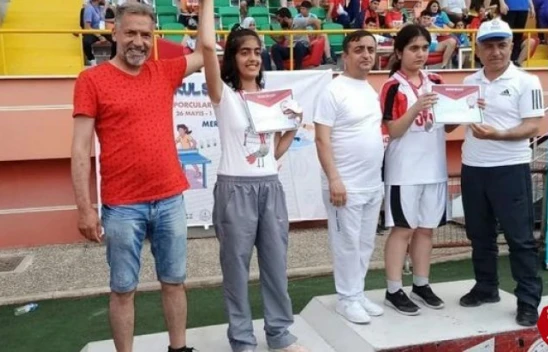 Özel sporcular Mersin'den madalyayla döndü