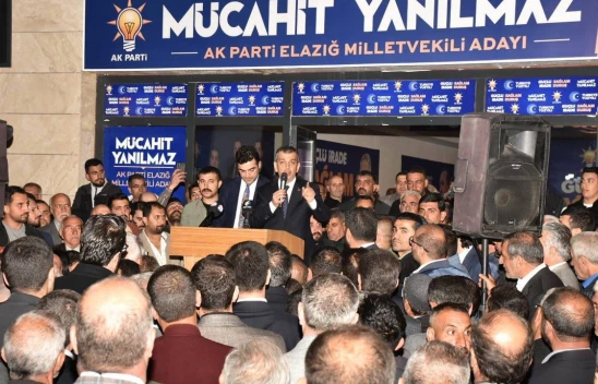 Prof. Dr. Keleş'ten Erol'a Sert Cevap, Ya Olduğun Gibi Görün Ya Da Göründüğün Gibi Ol