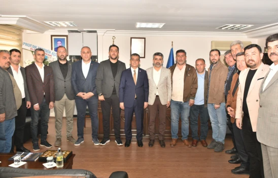 TÜRK-İŞ Elazığ İl Başkanlığı'ndan Yoğun Ziyaret Trafiği: Çalışanların Sorunları ve Çözüm Önerileri Gündemde
