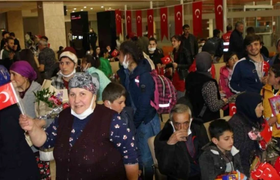 Ukrayna'dan Tahliye Eden Ahıska Türkleri Elazığ'a Getirildi