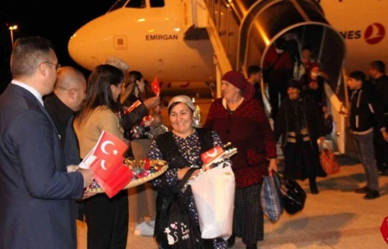 Ukrayna'dan Tahliye Edilen Ahıska Türklerinin Üçüncü Kafilesi de Elazığ'a Geldi