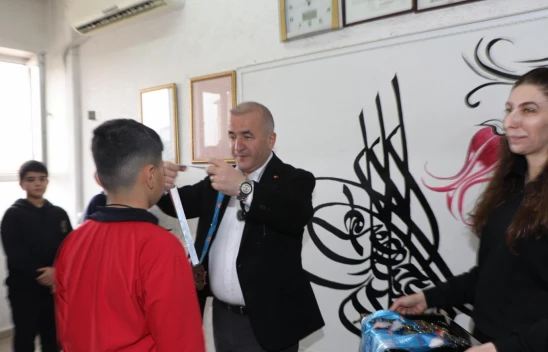 Vali Numan Hatipoğlu'ndan Karate Şampiyonlarına Ziyaret: 'Elazığ'ın Gururusunuz'