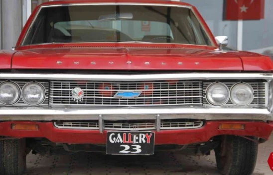 Yarım Asırlık Klasik Otomobil İlgi Odağı Oldu