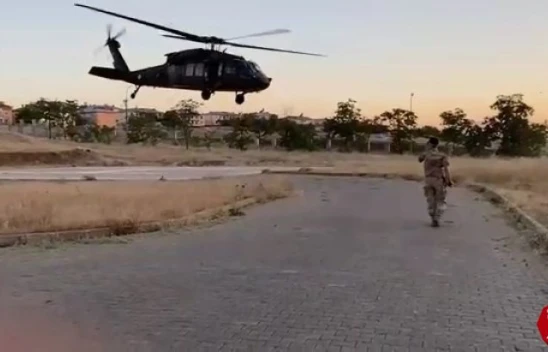 Yaylada rahatsızlan kadın yolda kalınca helikopter ile hastaneye kaldırıldı