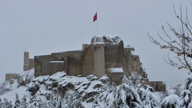 Kar Harput'ta Kartpostallık Görüntüler Oluşturdu