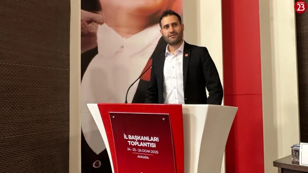 CHP Elazığ Gençlik Kolları Başkanı Canberk Aydın'dan 19 Mayıs Mesajı: 'Umut Hâlâ Samsun'dan Yola Çıkan Bir Vapurdur!'