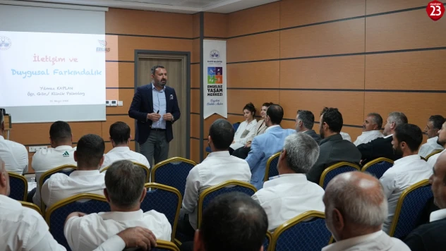 Elazığ Belediyesi'nden Toplu Taşıma Şoförlerine İletişim ve Duygusal Farkındalık Eğitimi