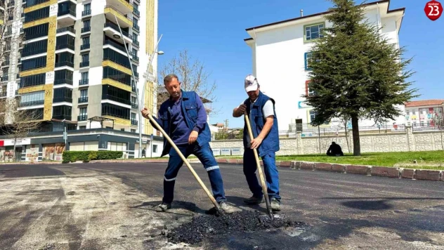 Elazığ'da Ulaşım Rahatlıyor: Yunus Emre Bulvarı'nda Asfalt Serimi Başladı!