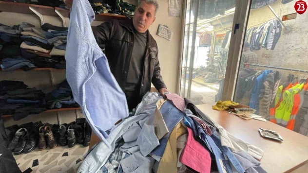 Elazığ'da ölen kişilerin kıyafetlerinin satıldığı mağazada sezon hazırlığı