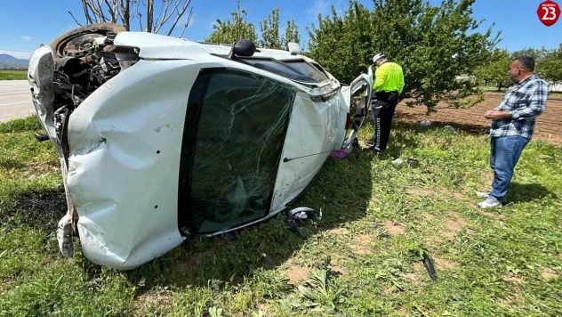 Elazığ'da Feci Kaza: Otomobil Takla Attı, 5 Kişi Yaralandı