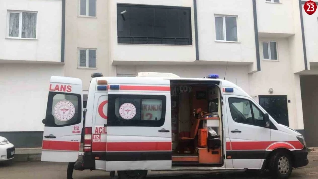 Elazığ'da Evde Tavan Çöktü: 1 Kişi Yaralandı