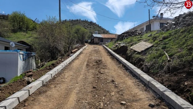 Elazığ Maden'de Kilit Parke Çalışmaları Başladı: 2.400 m² Alan Yenileniyor