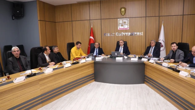 Fırat Üniversitesi'nde İdari Yöneticilerle 2026 Vizyon Toplantısı
