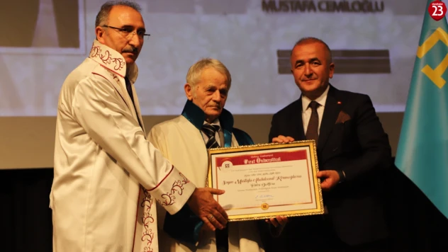 Fırat Üniversitesi'nden Mustafa Abdülcemil Kırımoğlu'na Fahri Doktora!