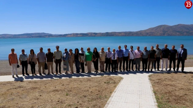 Fırat Üniversitesi Senatosu, Yenilenen Hazar Gölü Tesislerinde Toplandı