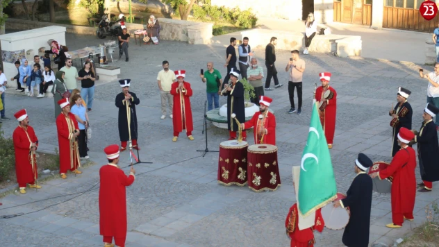 Harput'ta Mehter Coşkusu: Elazığ Yaz Etkinliklerine Sanatla Başladı