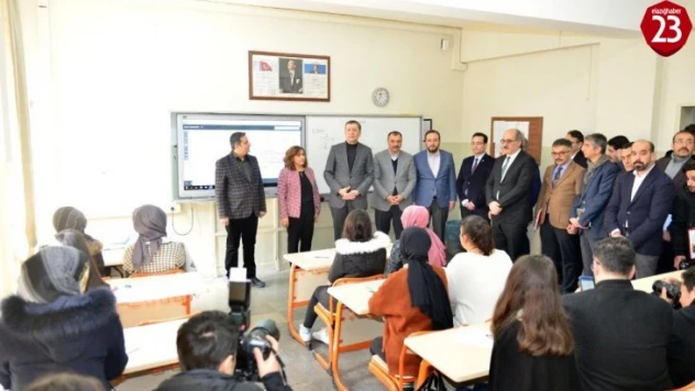 Milli Eğitim Bakanı Selçuk: 'Bölgede 98 okul binamızı kullanım dışı bıraktık'