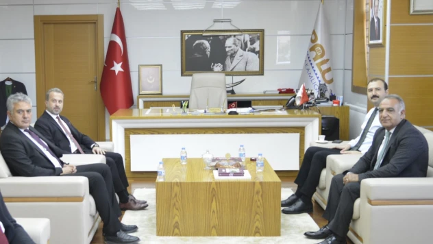 Milli Eğitim Müdürü Beraat Şahin'den Palu ve Kovancılar'a Eğitim Ziyareti