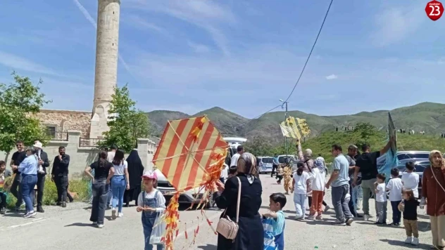 Palu'da Can Ekinç Yılmaz Anısına Uçurtma Şenliği: Gökyüzü Dualarla Renklendi