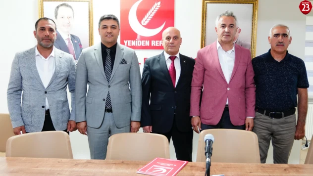 Yeniden Refah Partisi Baskil İlçe Başkanlığı'nda Devir Teslim Töreni Yapıldı