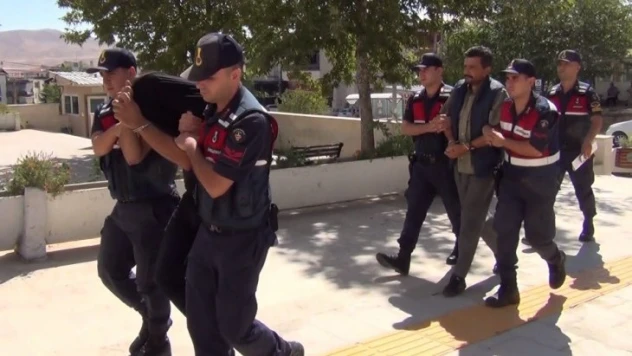 Yazıkonak'ta Ki Kadın Cinayetiyle İlgili 3 Şüpheli Adliyeye Sevk Edildi