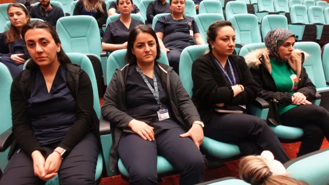 Fırat Üniversitesi Hastanesi'nde Dünya Kanser Günü'nde Farkındalık Etkinliği