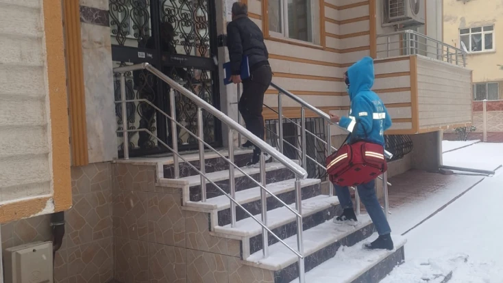 Elazığ'da evde sağlık: Kar, tipi ve soğukta kesintisiz hizmet