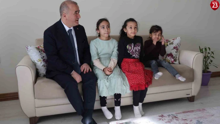 24 Ocak depreminin üzerinden 5 yıl geçti, depremin simge ismi Yüsra büyüdü