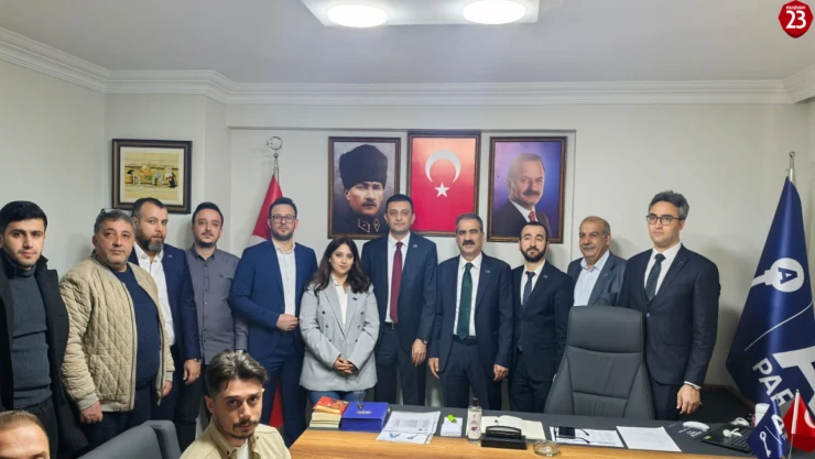 Anahtar Parti Elazığ İl Başkanlığı'ndan Bayramlaşma Programı: Birlik ve Beraberlik Mesajı