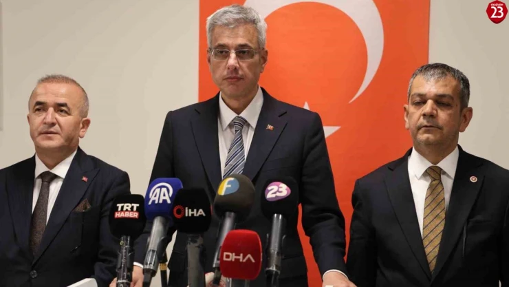 Bakan Memişoğlu: 'Sağlıkla ilgili daha iyi şeyler yapmak için elimizden geleni yapıyoruz'