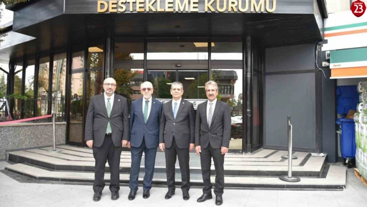 Başkan Dumandağ, 'Elazığ için üretmeye, gelişmeye ve ortak akılla çalışmaya devam edeceğiz'