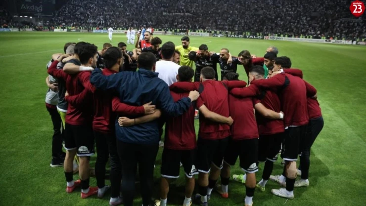 Batmanspor ve Vanspor taraftarlarını taşıyan araçlar, Kayseri'de oynanacak final öncesi Elazığ güzergahını kullnamayacak