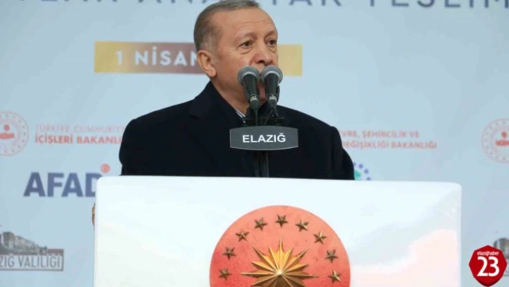Cumhurbaşkanı Erdoğan, Elazığ'da depremzedelere seslendi