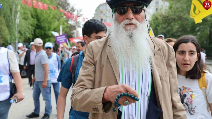 Elazığ'da 1 Mayıs kutlandı