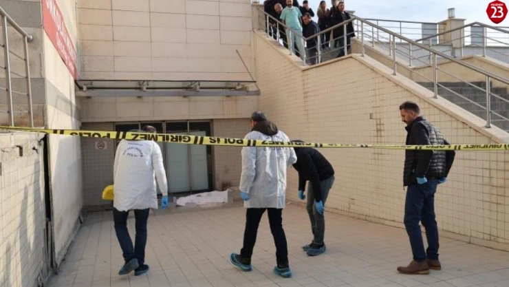 Elazığ'da eşini öldüren sanığın duruşması ertelendi
