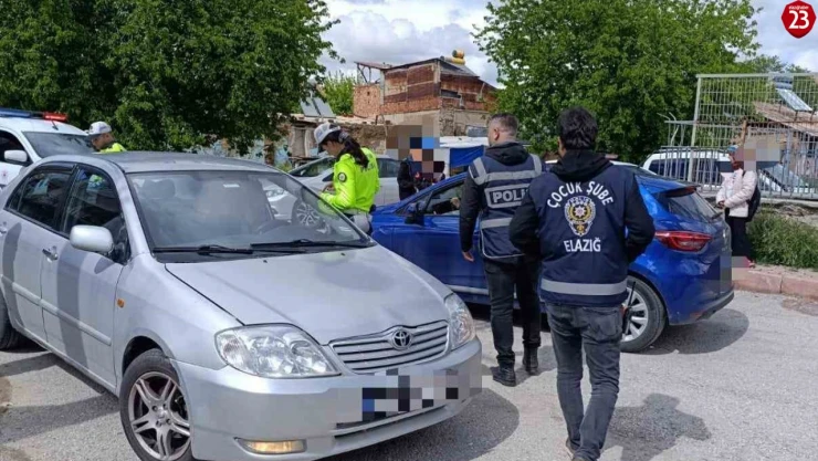 Elazığ'da okul önü denetimleri sürüyor