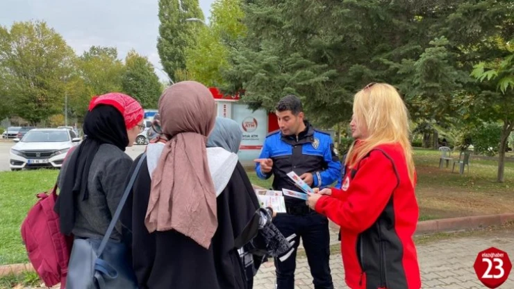 Elazığ'da polis, üniversite öğrencilerini bilgilendirdi