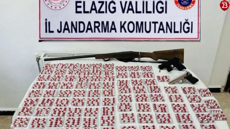 Elazığ'da uyuşturucu operasyonu: 2 bin 751 adet sentetik ecza hap ele geçirildi