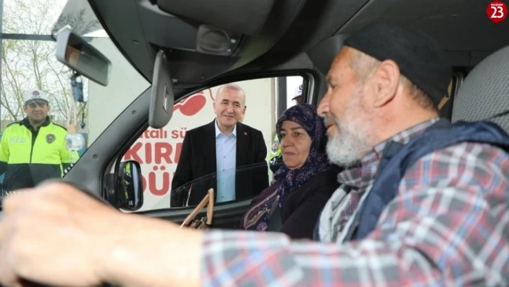 Elazığ Valisi Hatipoğlu bayram öncesi uygulama noktalarını ziyaret etti