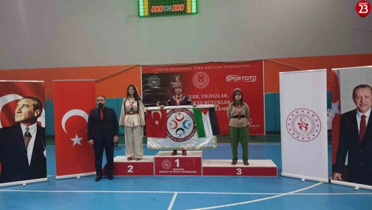 Elazığlı Okçular Türkiye Şampiyonası Yolunda: 9 Sporcu Doğrudan Katılma Hakkı Kazandı